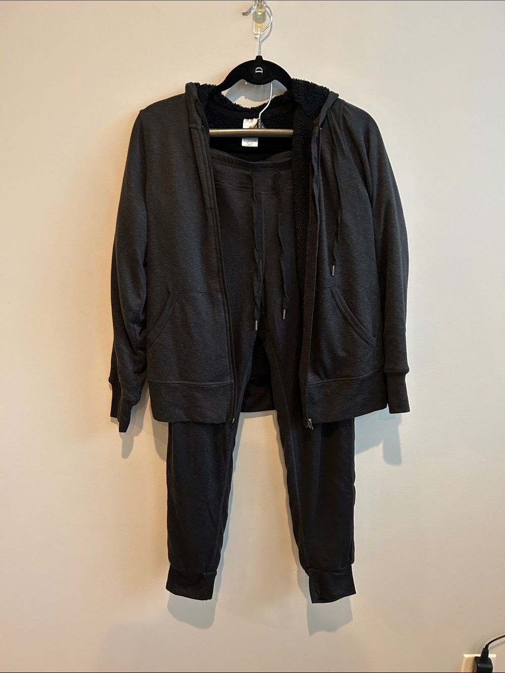 Black Women's Cozy Fleece Track Pants & Hoodie Set